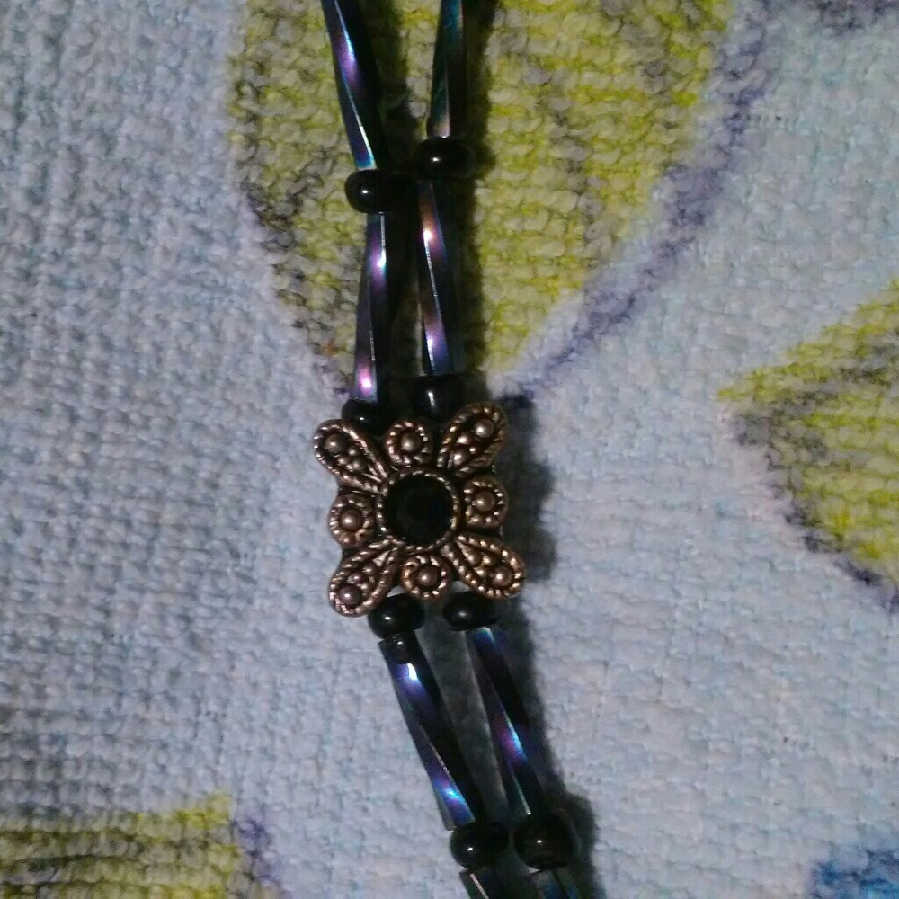 Beaded choker/necklace