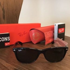 Ray Ban Disney Parks Micky Mouse Limited Edition