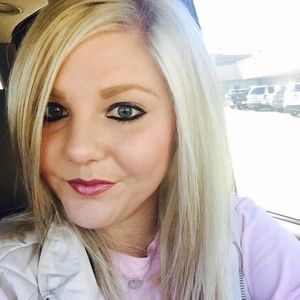 Meet your Posher, Kacie
