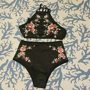 Final Price Drop! Cupshe NWT bikini!