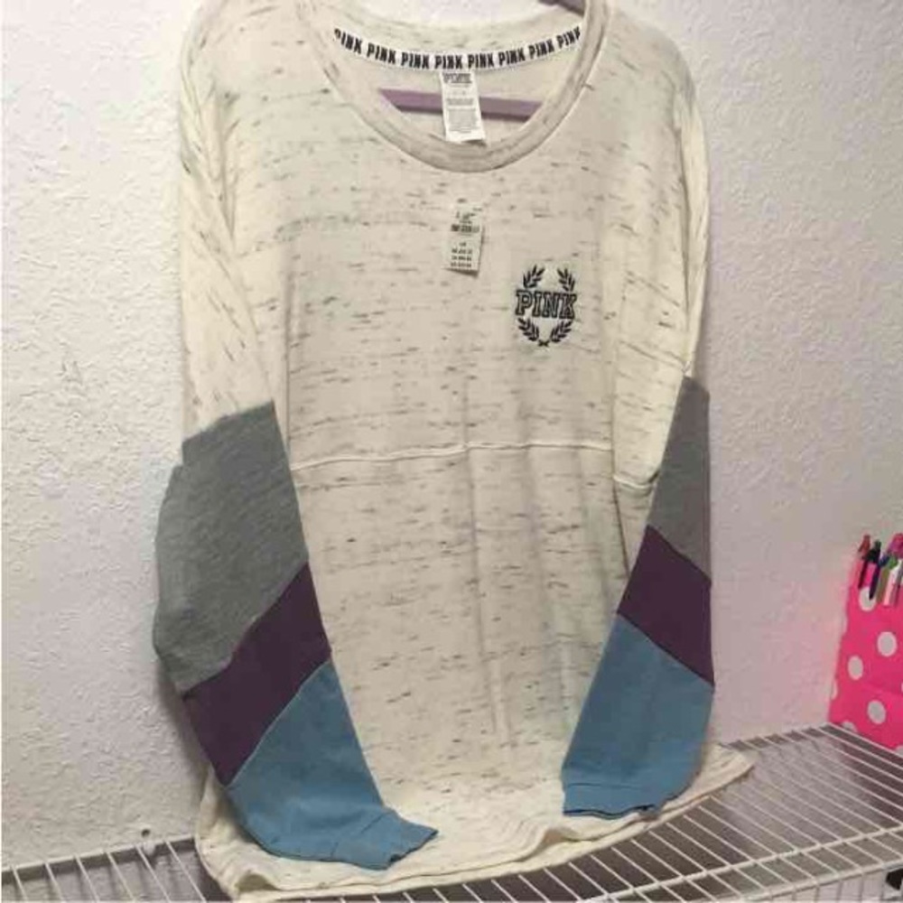 VS PINK Varsity Crew