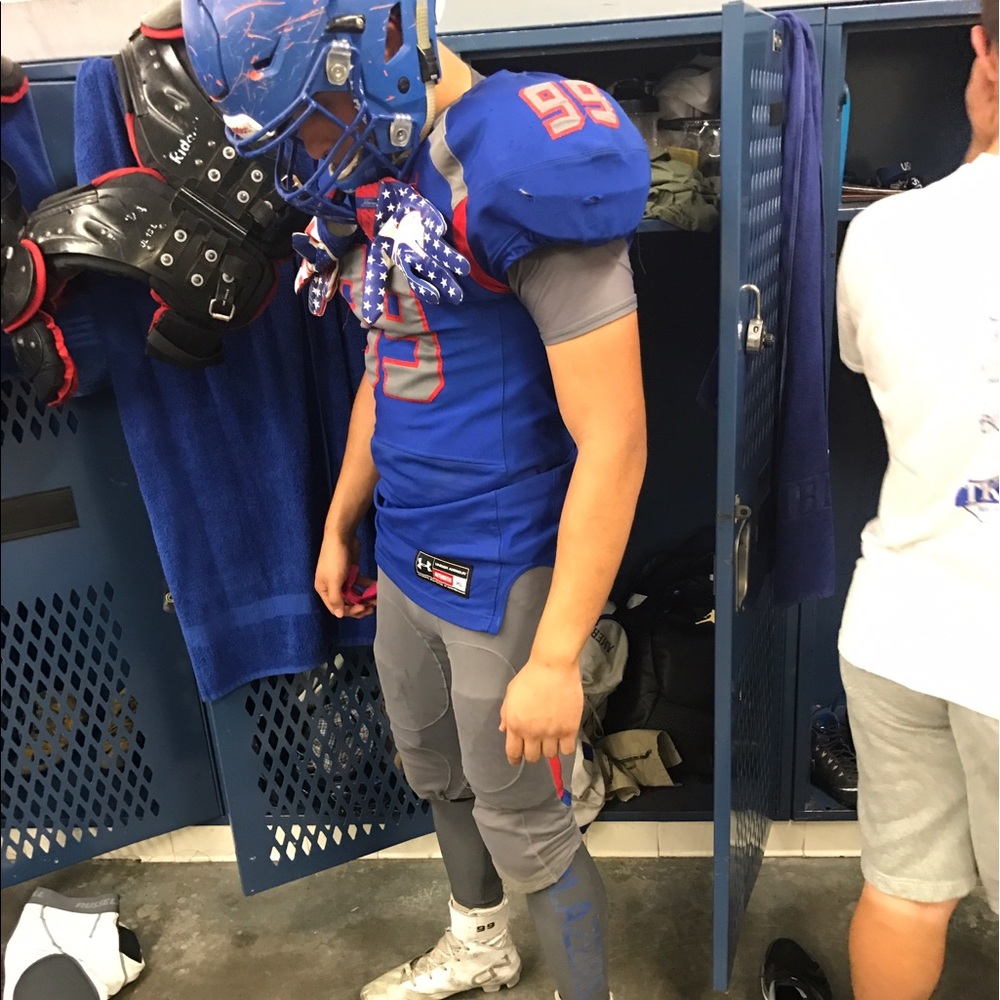 Meet your Posher, Sebastim