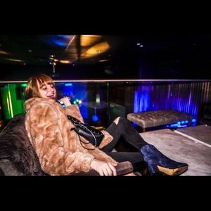 Meet your Posher, Caroline