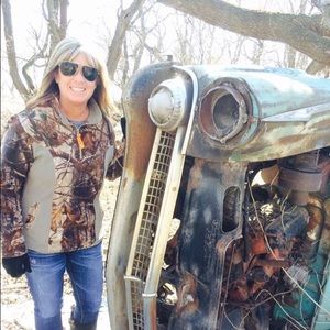 Meet your Posher, Melissa