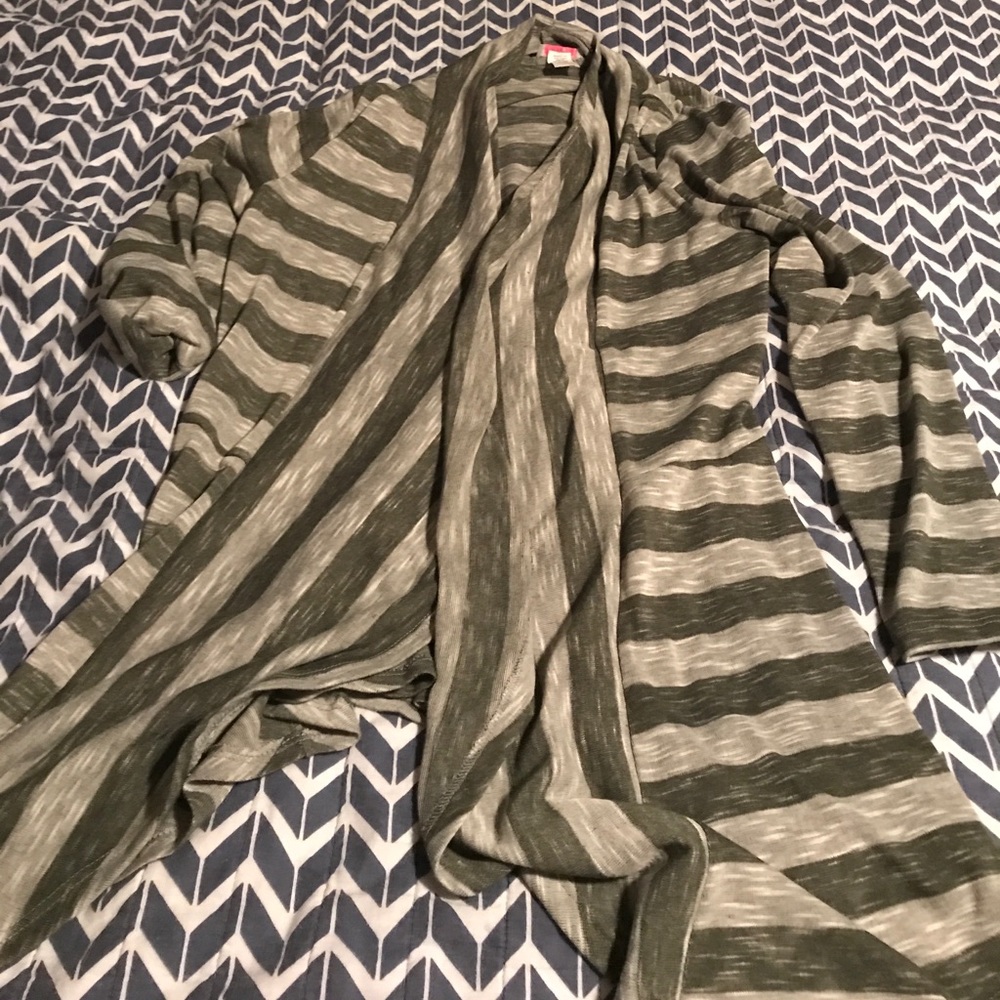 NWOT green striped open cardigan 1X