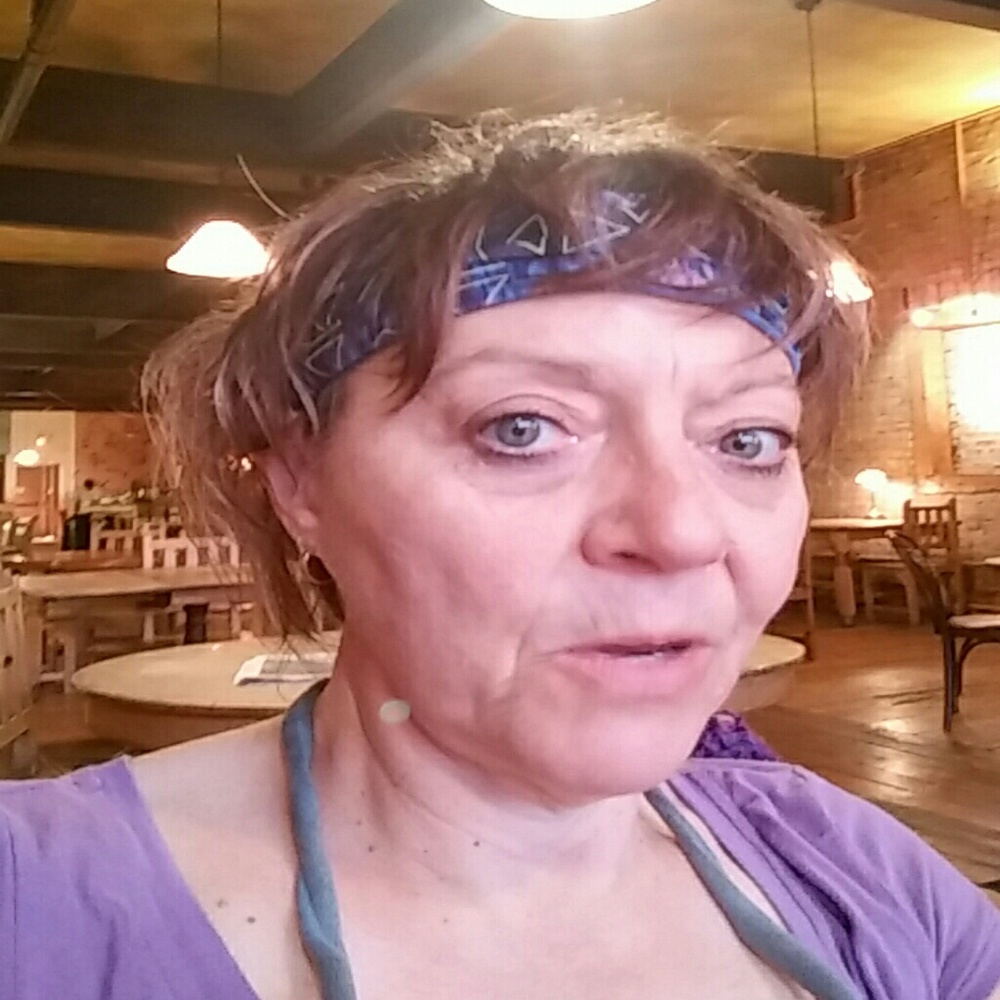 Meet your Posher, Lillian