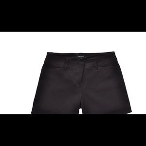 The Limited black dress shorts size 0P NWT