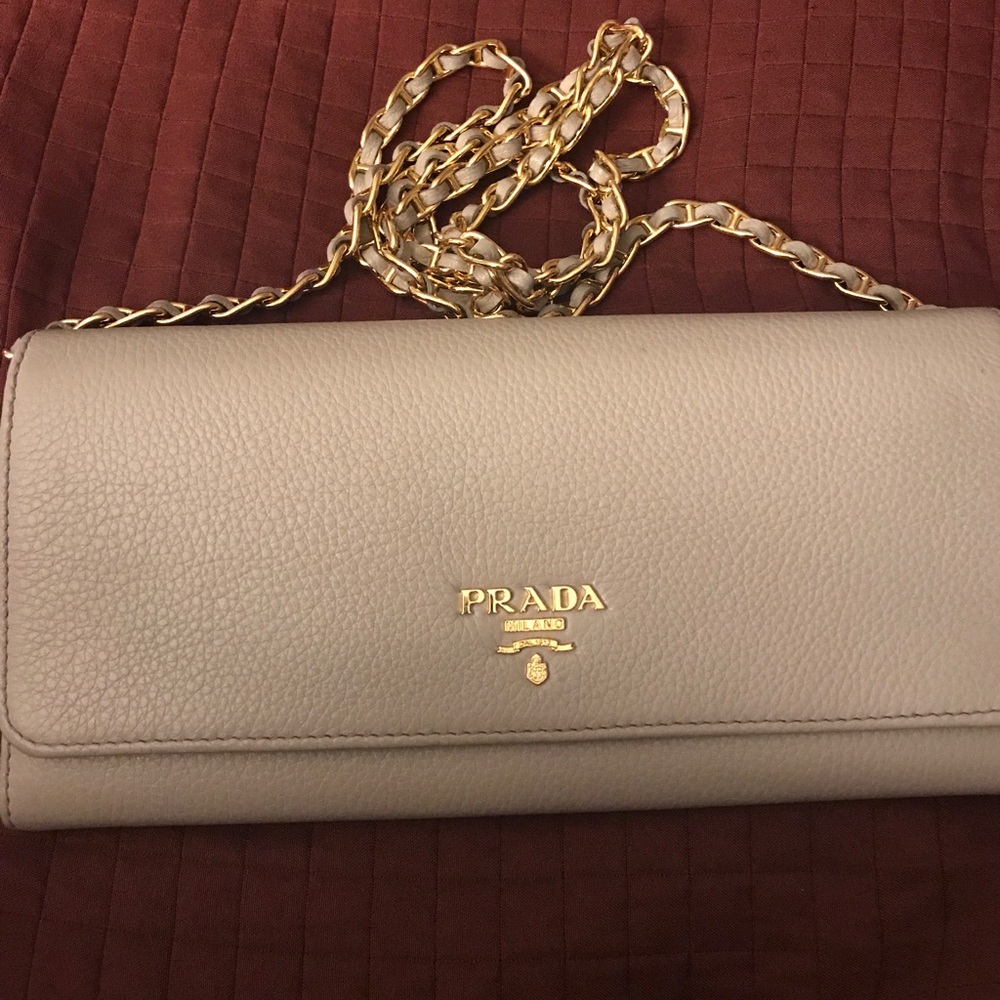 Prada Women's saffiano purse