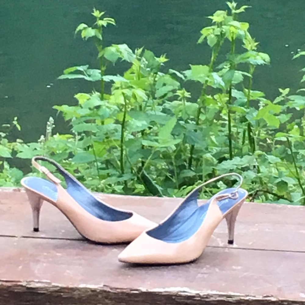 KENNETH COLE NWOT pumps