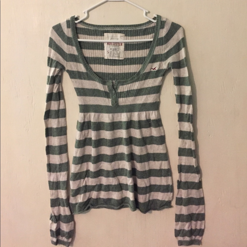 Green and cream striped Hollister sweater