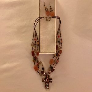 Beautiful necklace with matching earrings