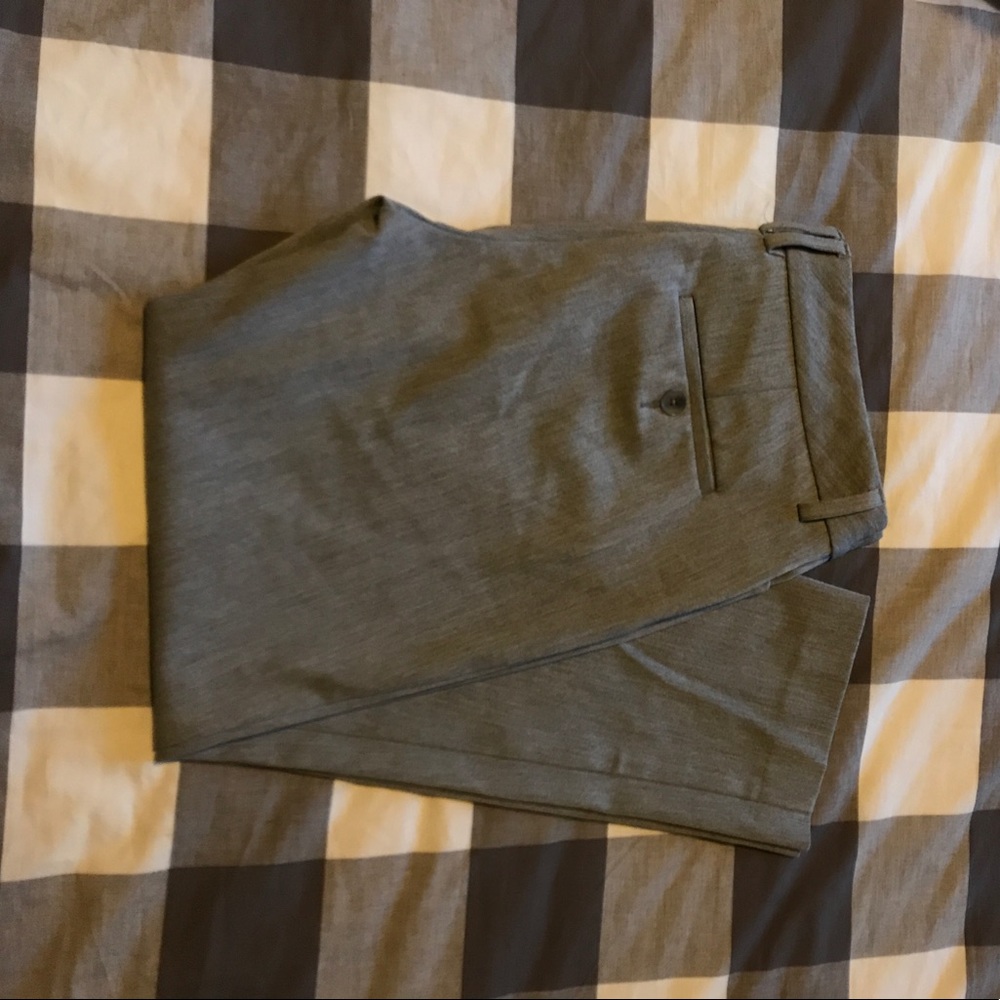 Express Editor Capris - Picture 2 of 3