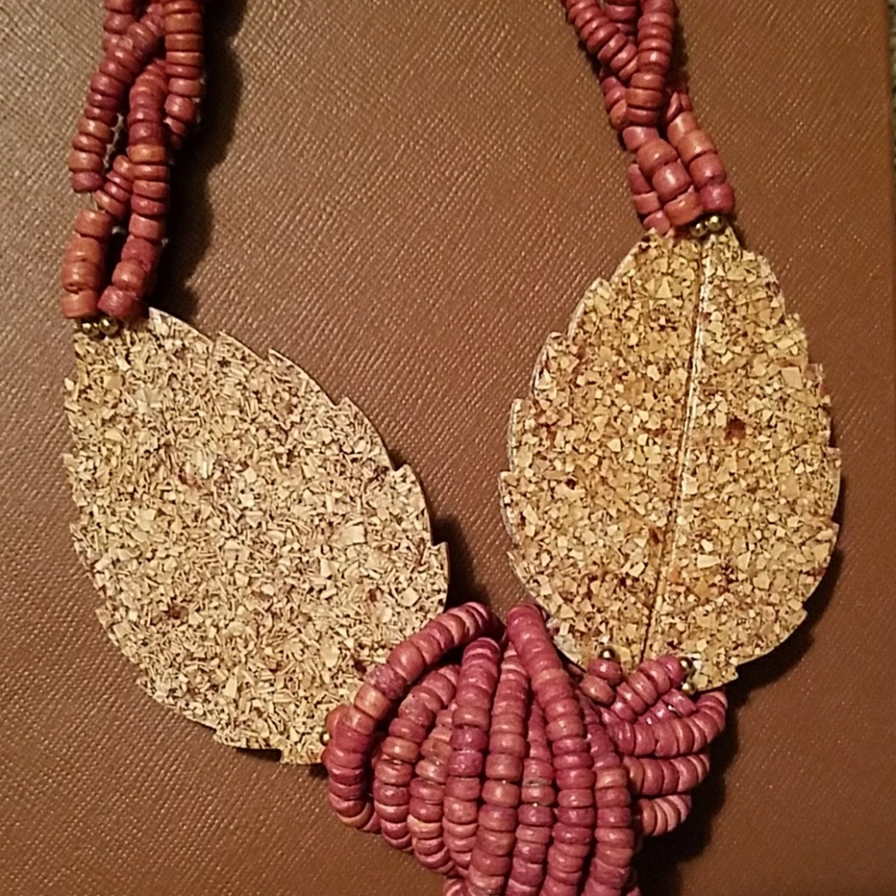 Beaded necklace