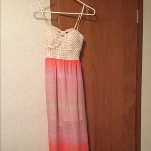 Women's maxi dress