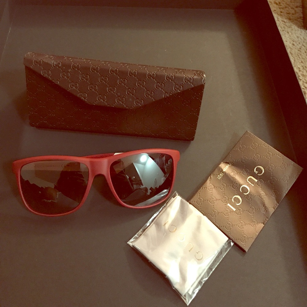 Gucci sunglasses