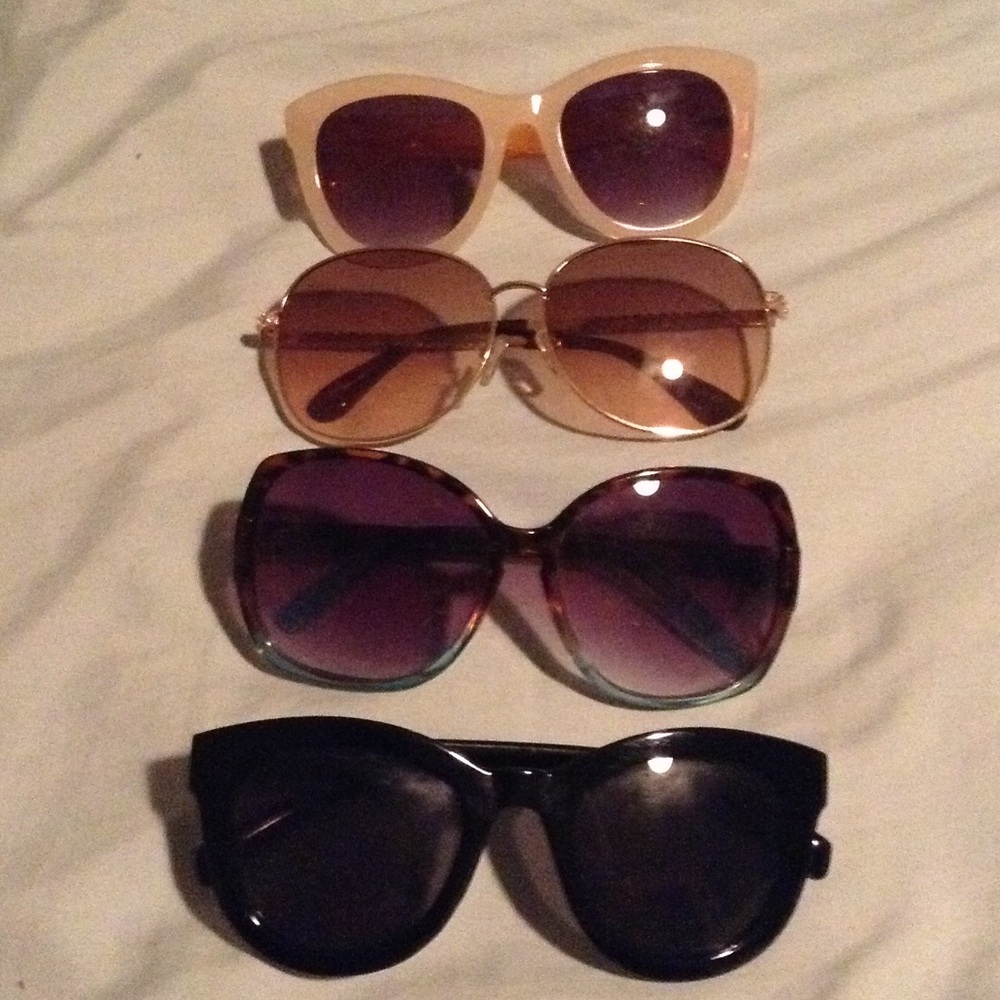Sunglasses would love to bundle