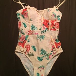 Brand new swimsuit