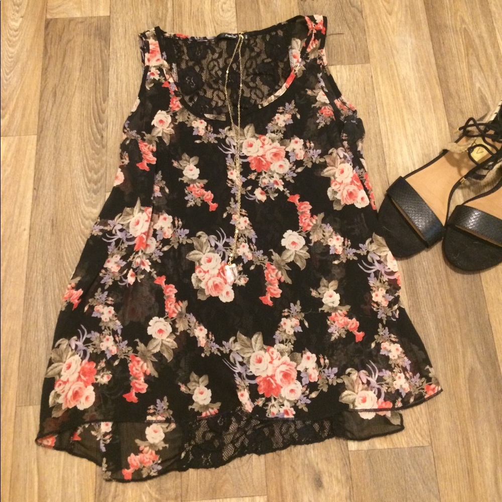 Adorable Floral Hi-Lo Tank