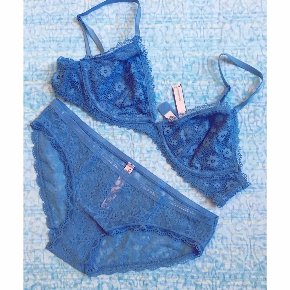 Lingerie Ensemble by Victoria's Secret + Extra Bra