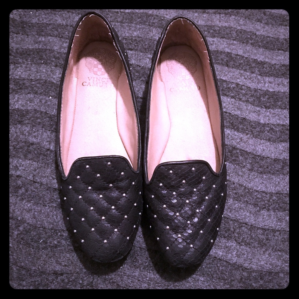 Black Vince Camuto flats