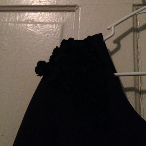 Fun 👗 - Picture 2 of 3