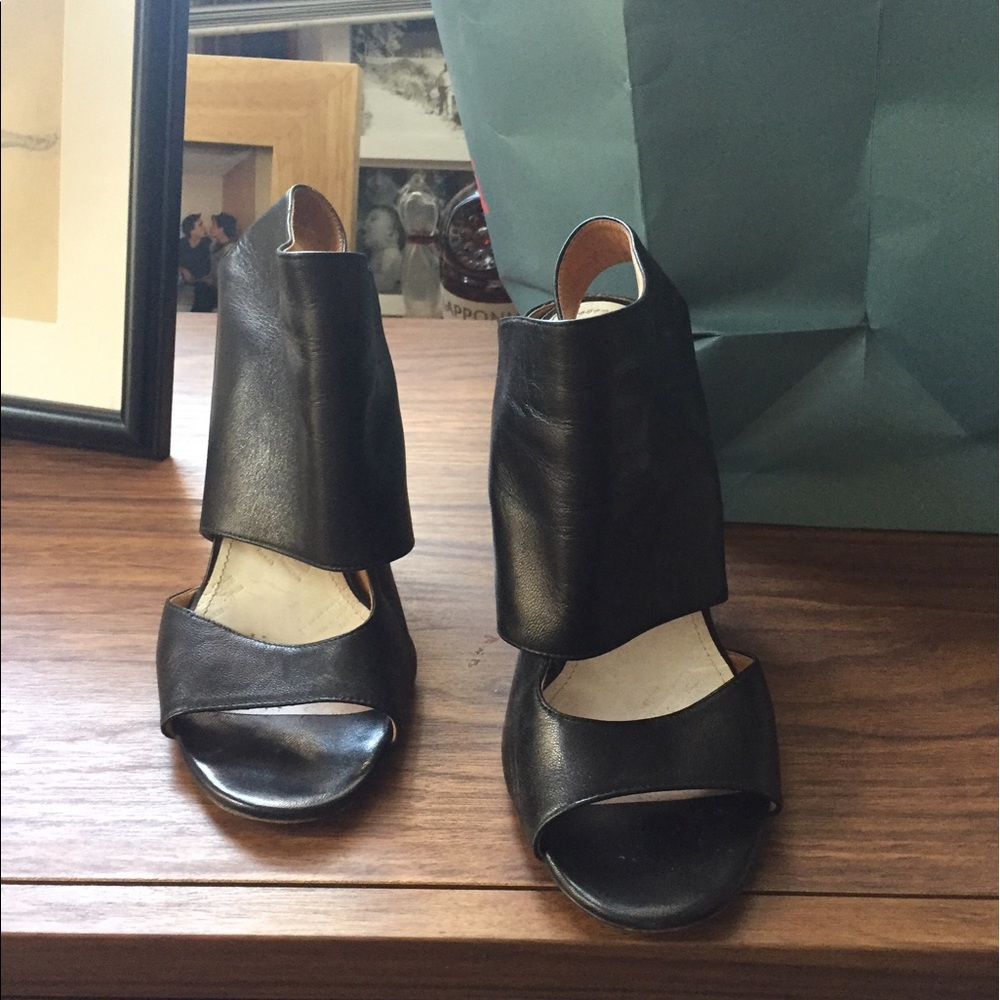 Mason Martin Margiela Shoes Paris