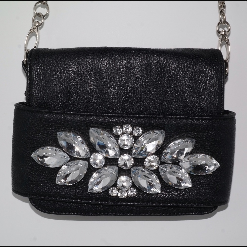 💠Embellished Cross-body clutch 💠