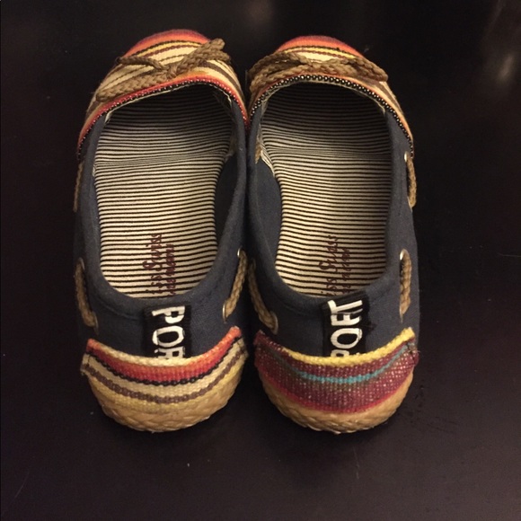 Casual Flats - Picture 3 of 4