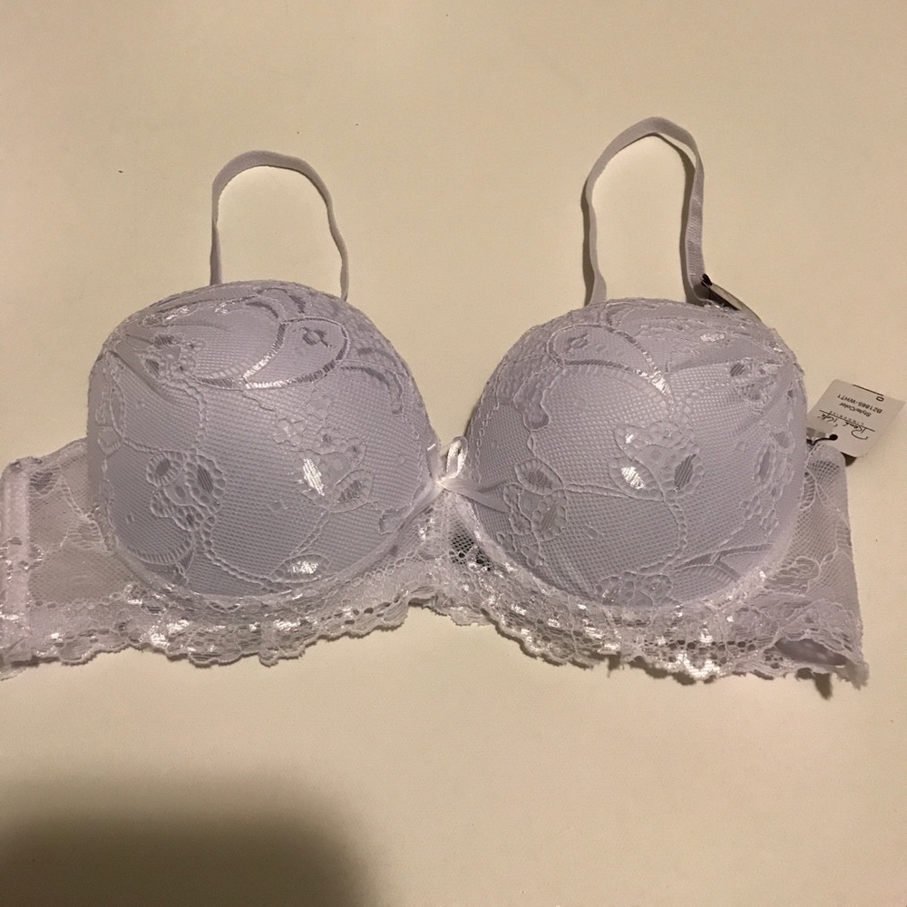 34C NWT Extreme Push up Bra
