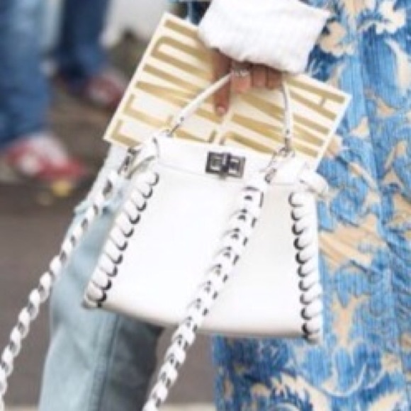 Gorgeous BcBG Max Azia leather tote! - Picture 5 of 8