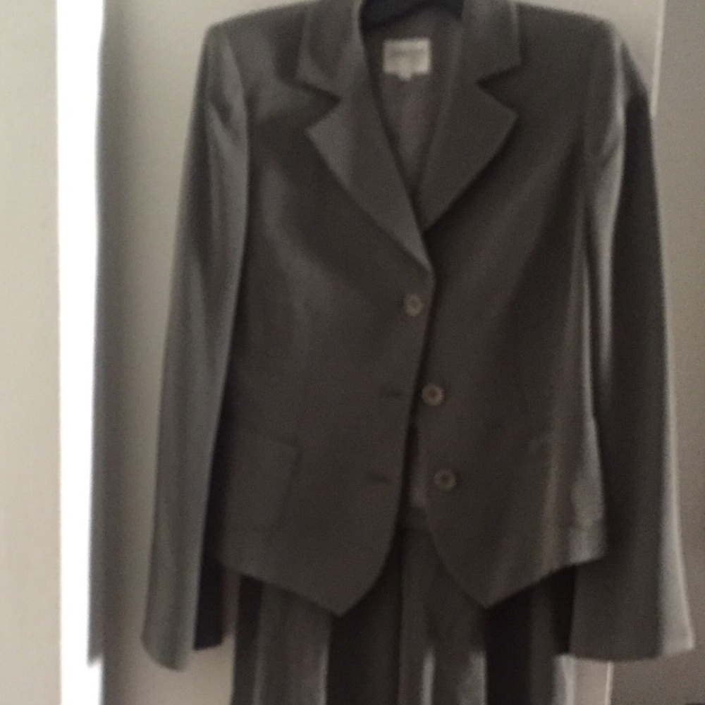 Armani Collezioni Women's  Suit  w/wide leg pant