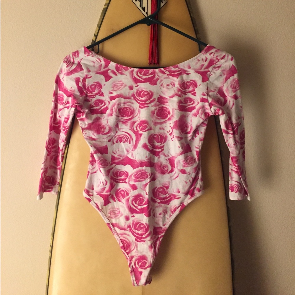 🌹Rose one piece!