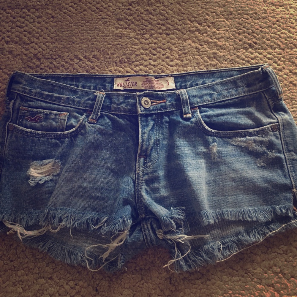 Size 3 Hollister Shorts