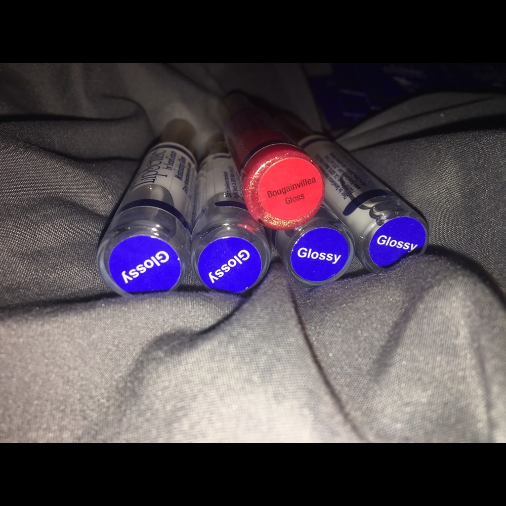 Lipsense Bundle!!!!! - Picture 3 of 7