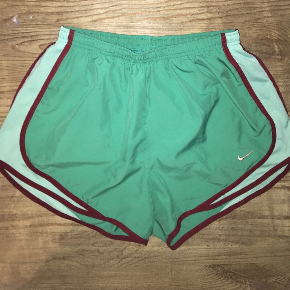 Nike Dry-Fit Tempo running shorts