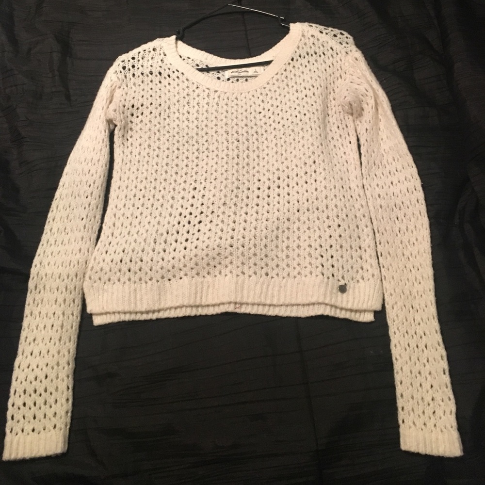 White knit sweater