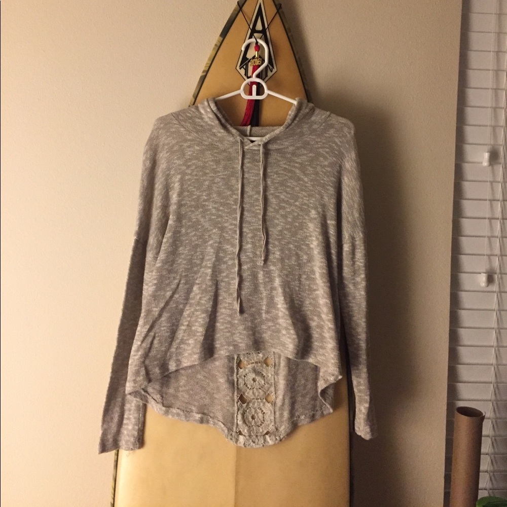 Cute thin hoodie!!