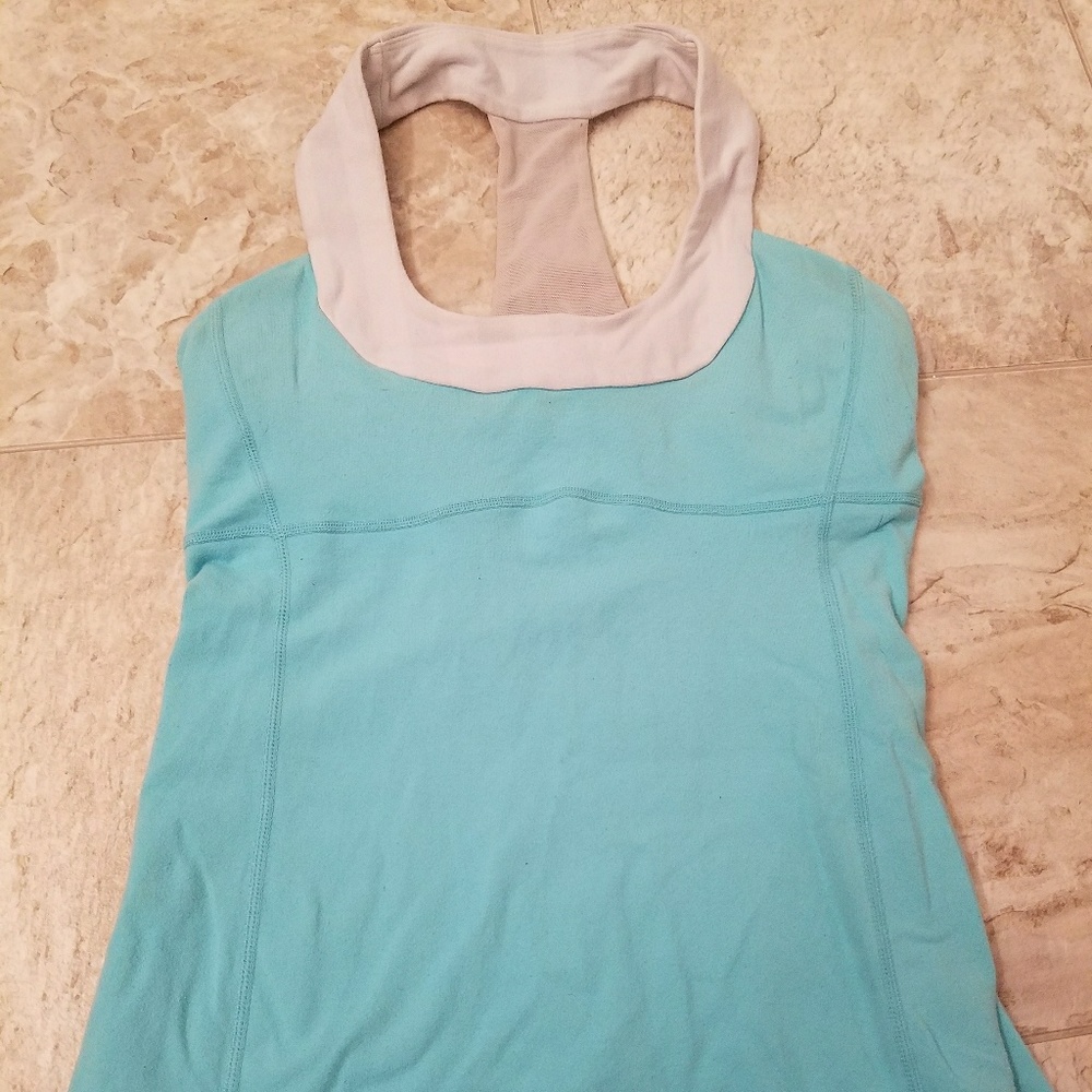 Lululemon tank