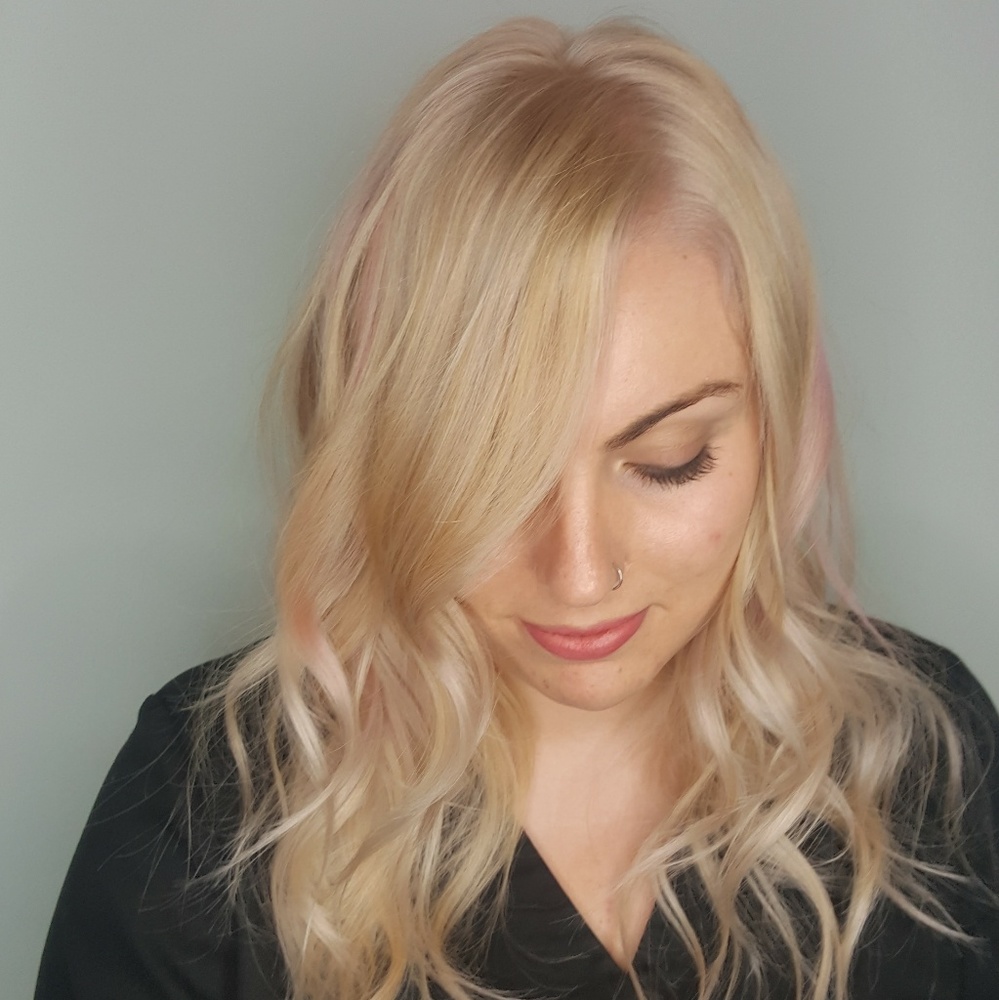 Meet your Posher, Lauren