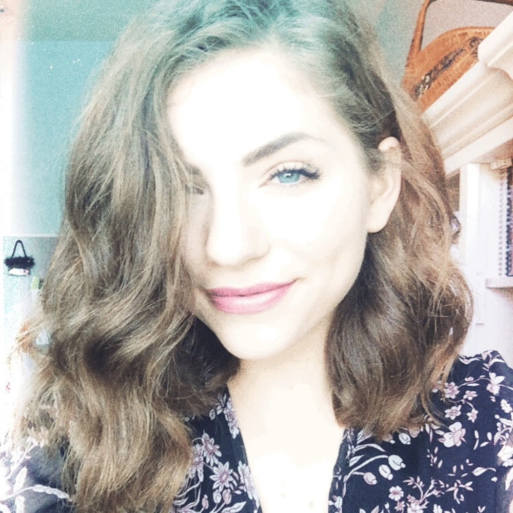 Meet your Posher, Madalyn