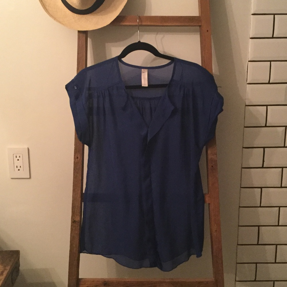 Blue blouse
