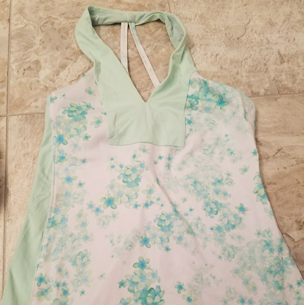 Lululemon floral tank