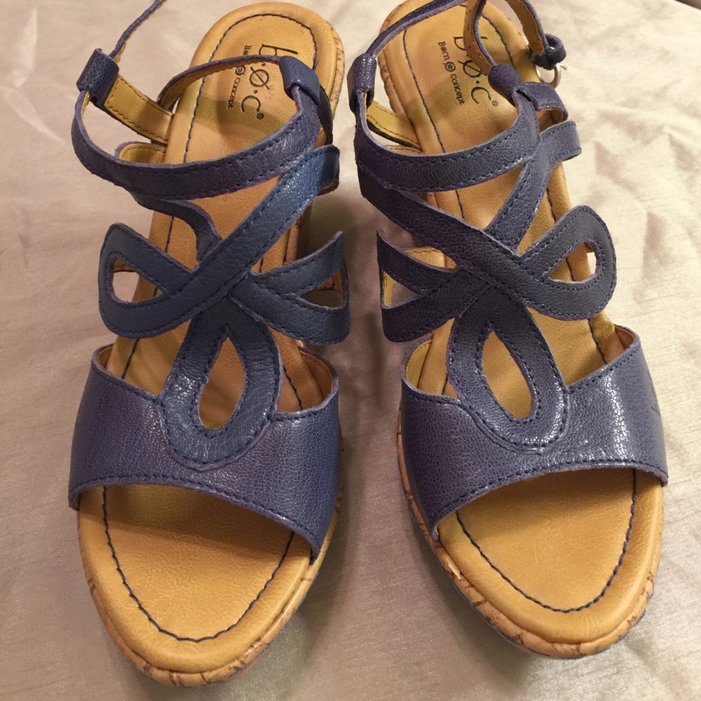 B.O.C Perry Winkle blue sandal-wedge