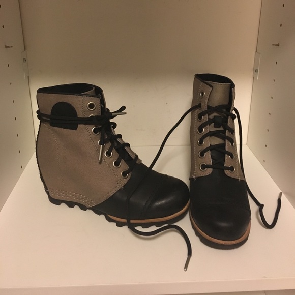 Sorel Shoes - Sorel 1964 Premium Wedge boot