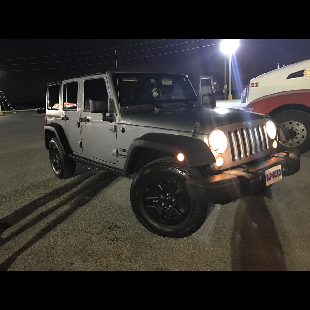 Meet your Posher, Traci