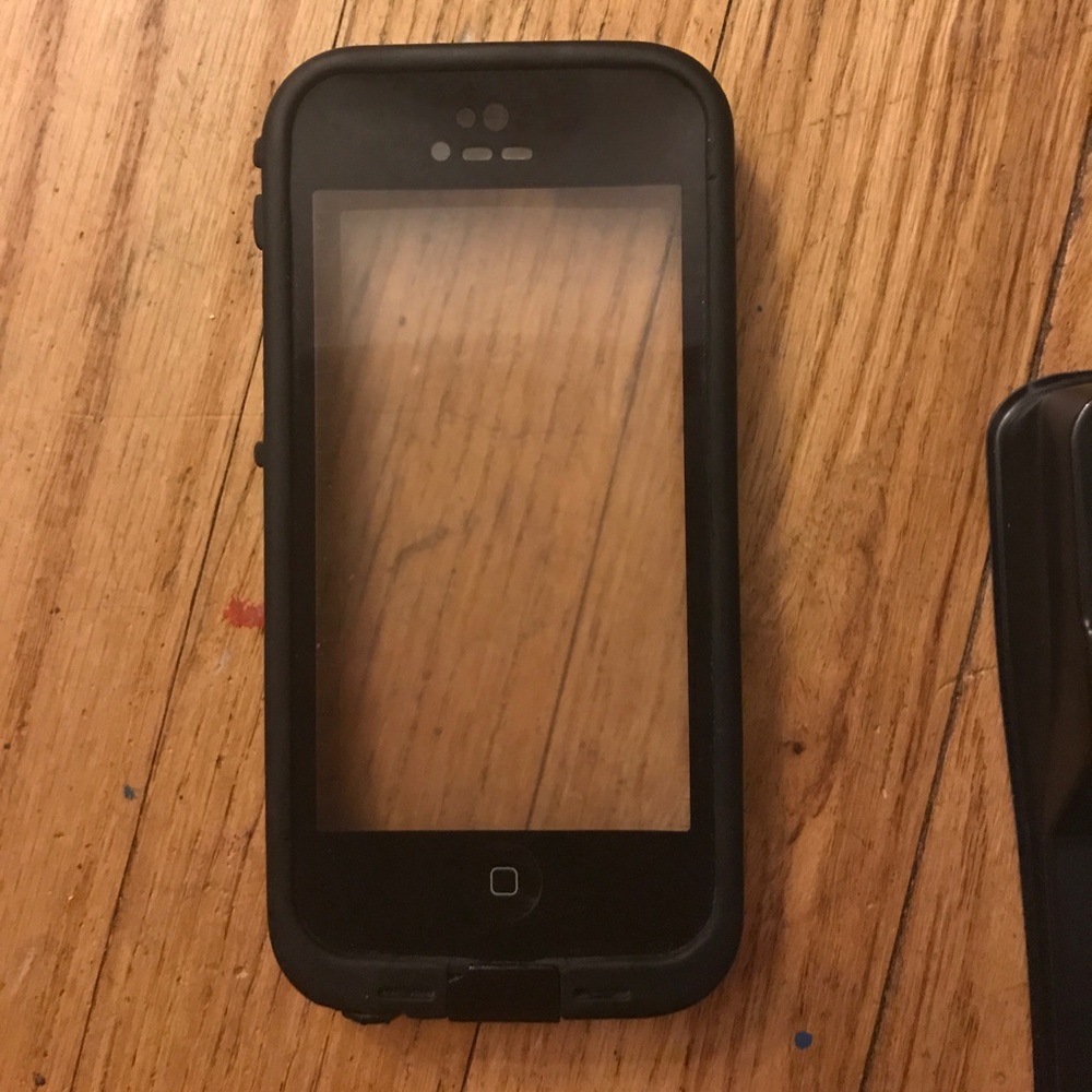 iPhone 5C life proof case