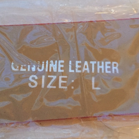 Boutique Accessories - Pink Leather Alligator Grain Belt Boutique Accessories - Pink Leather Alligator Grain Belt