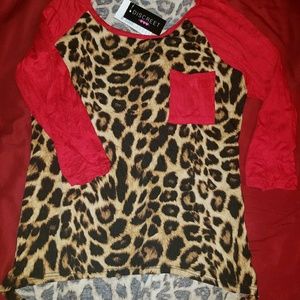 3/4 length leopard shirt