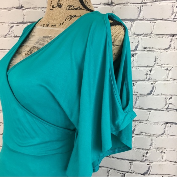 Cold Shoulder Summer Dress - Picture 5 of 6