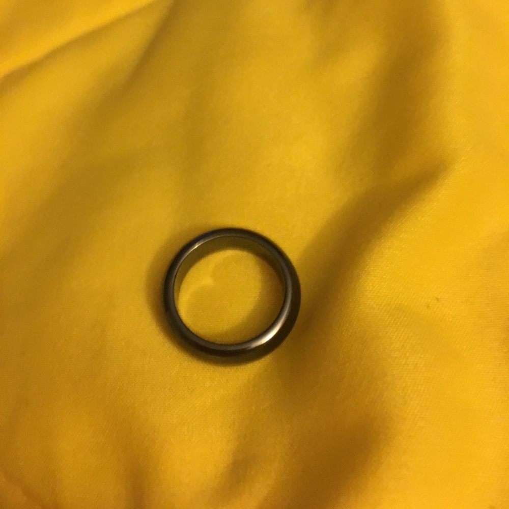 Very beautiful Hemetite ring